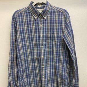 Lightweight J. Crew casual cotton long sleeved shirt in green/blue plaid. Medium